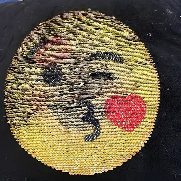 Emoji pillow - Picture 2 of 2